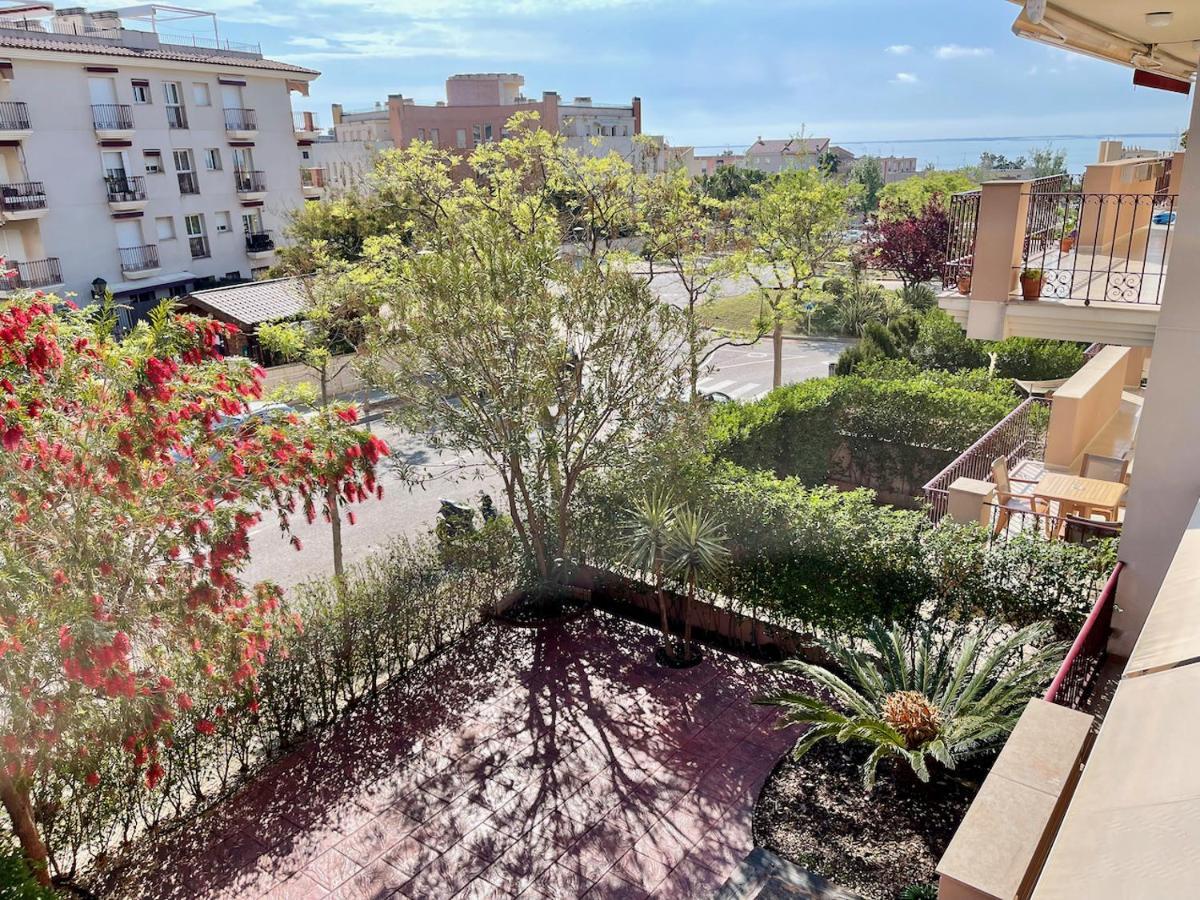 Golden Beach Apartamentos Sant Carles De La Rapita Ngoại thất bức ảnh