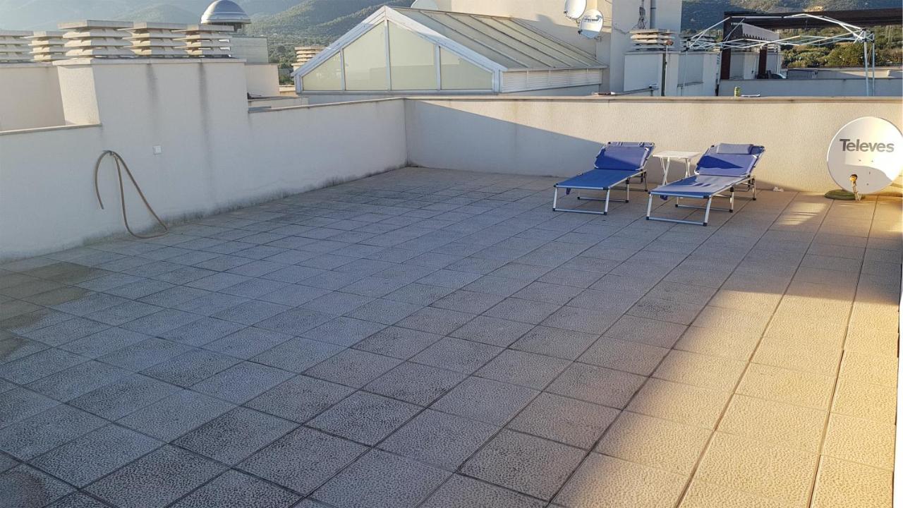 Golden Beach Apartamentos Sant Carles De La Rapita Ngoại thất bức ảnh