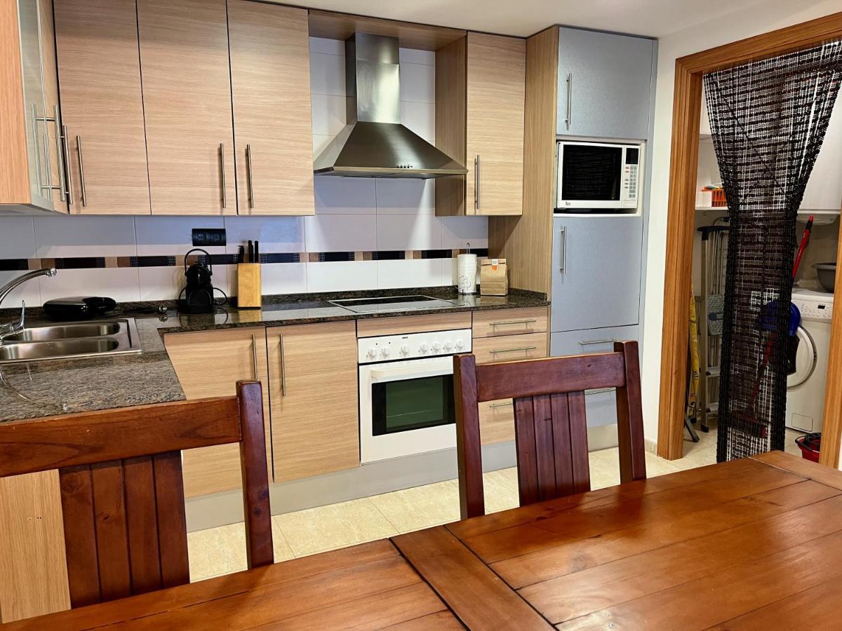 Golden Beach Apartamentos Sant Carles De La Rapita Ngoại thất bức ảnh