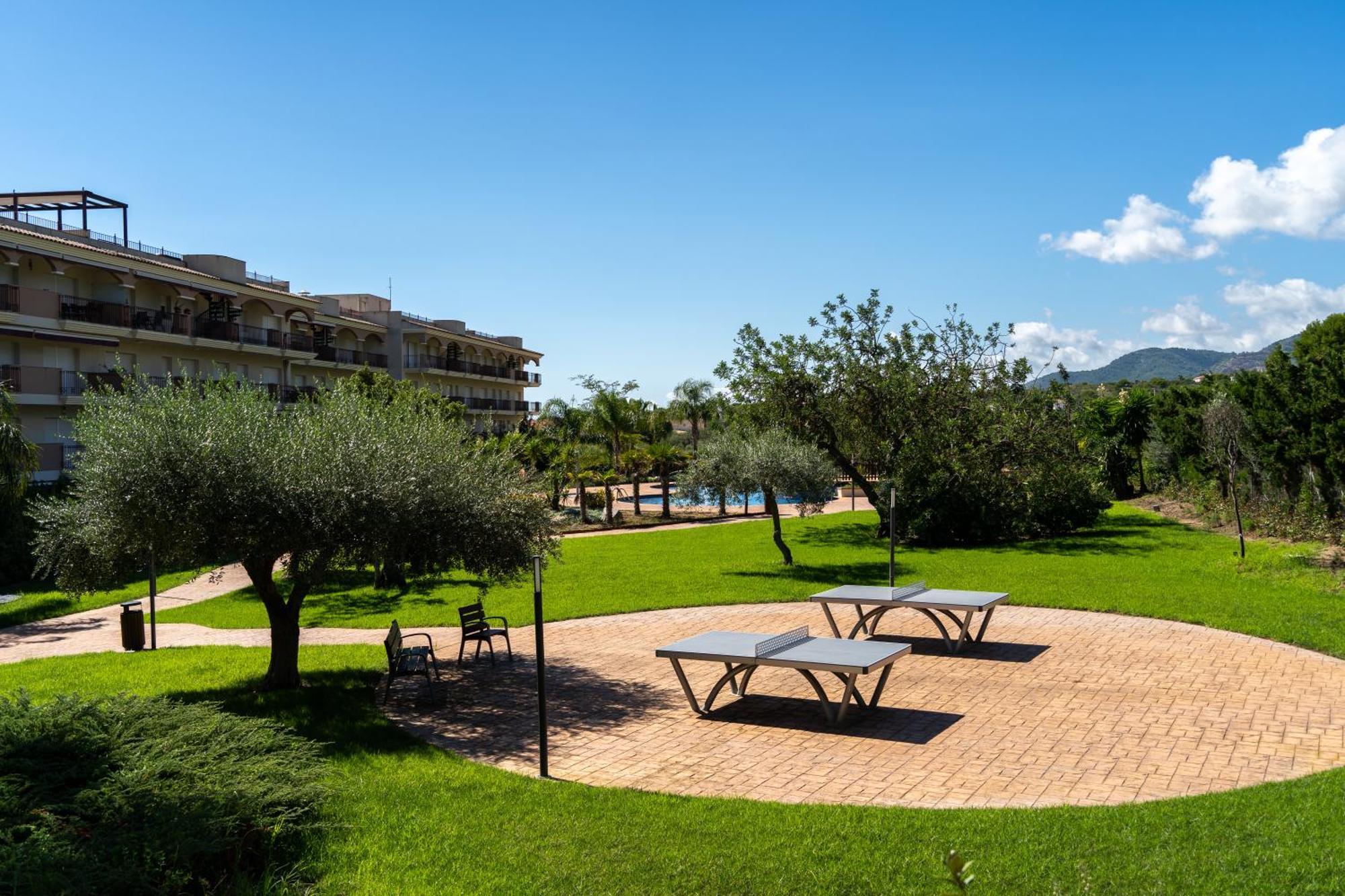 Golden Beach Apartamentos Sant Carles De La Rapita Ngoại thất bức ảnh