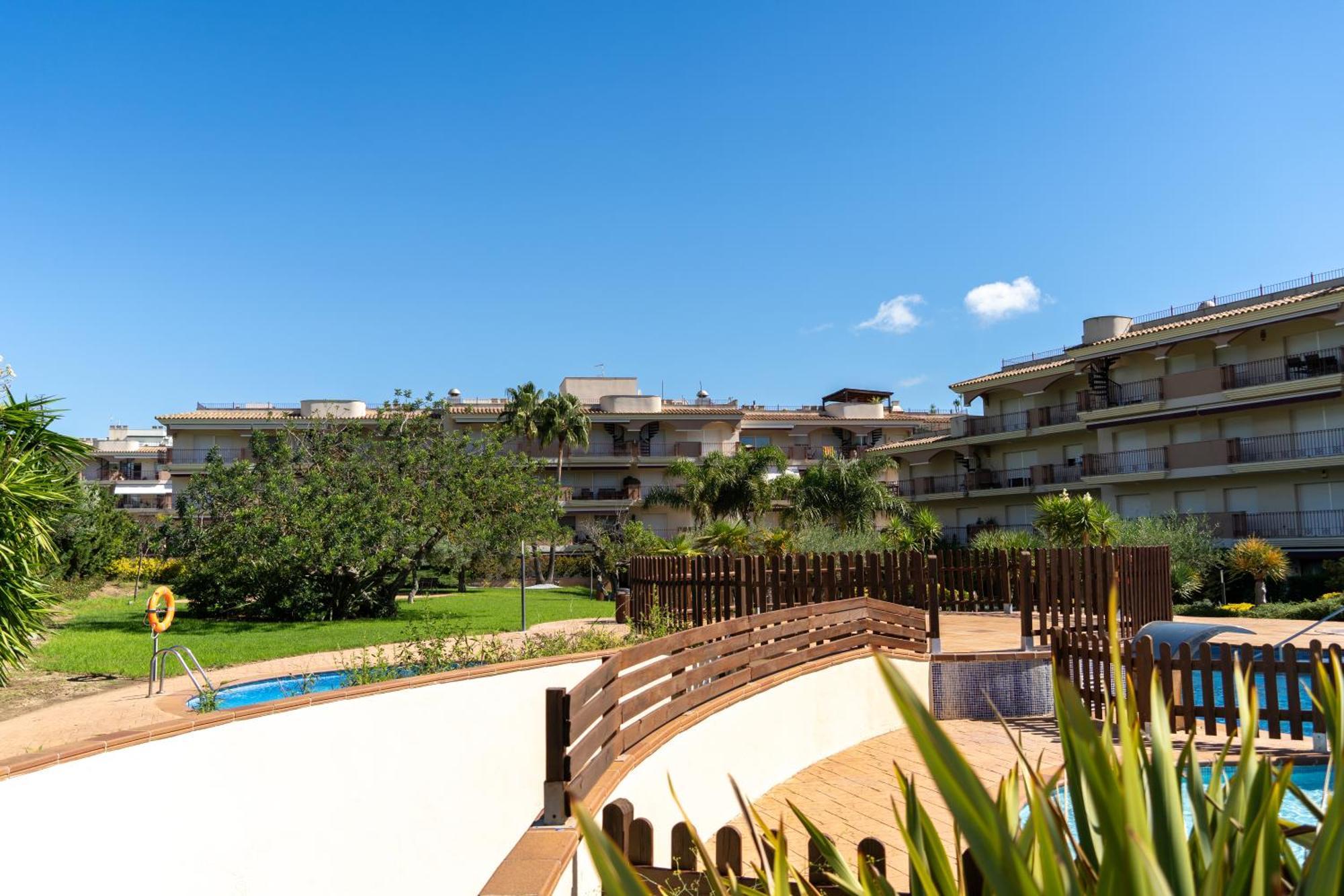 Golden Beach Apartamentos Sant Carles De La Rapita Ngoại thất bức ảnh