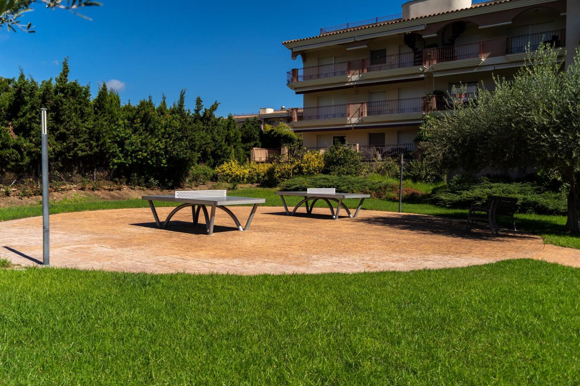 Golden Beach Apartamentos Sant Carles De La Rapita Ngoại thất bức ảnh