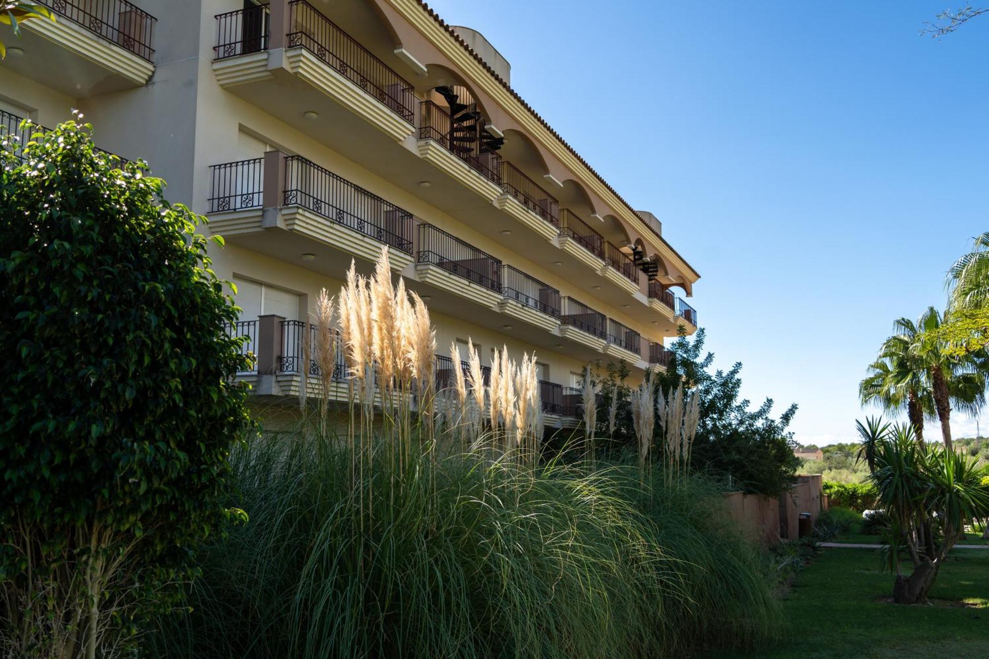 Golden Beach Apartamentos Sant Carles De La Rapita Ngoại thất bức ảnh