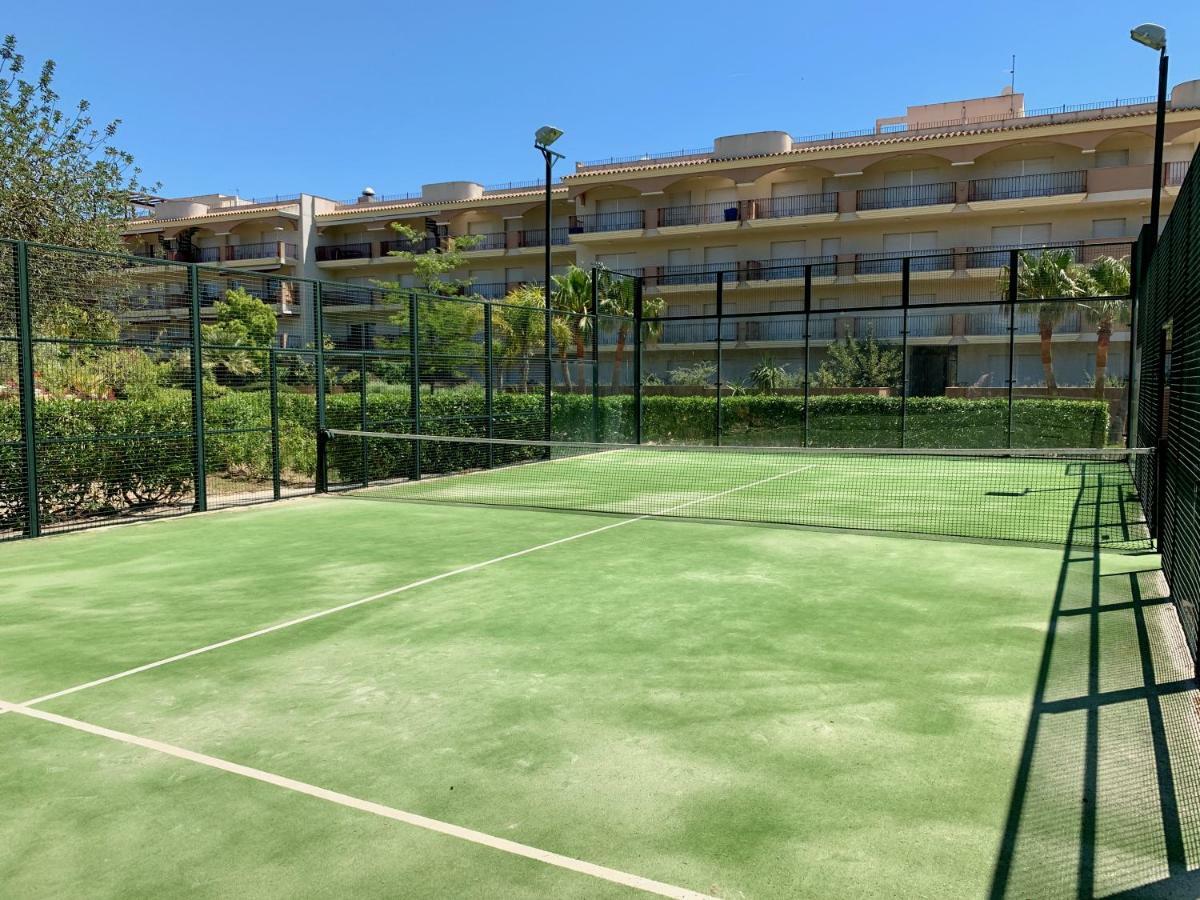 Golden Beach Apartamentos Sant Carles De La Rapita Ngoại thất bức ảnh