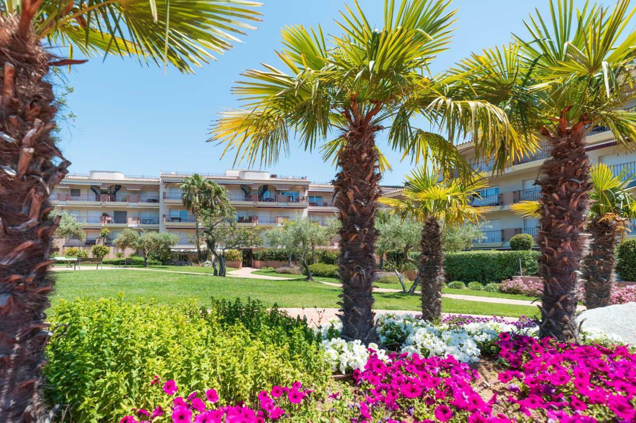 Golden Beach Apartamentos Sant Carles De La Rapita Ngoại thất bức ảnh