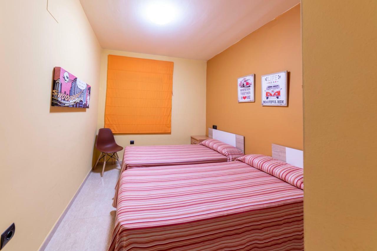 Golden Beach Apartamentos Sant Carles De La Rapita Ngoại thất bức ảnh